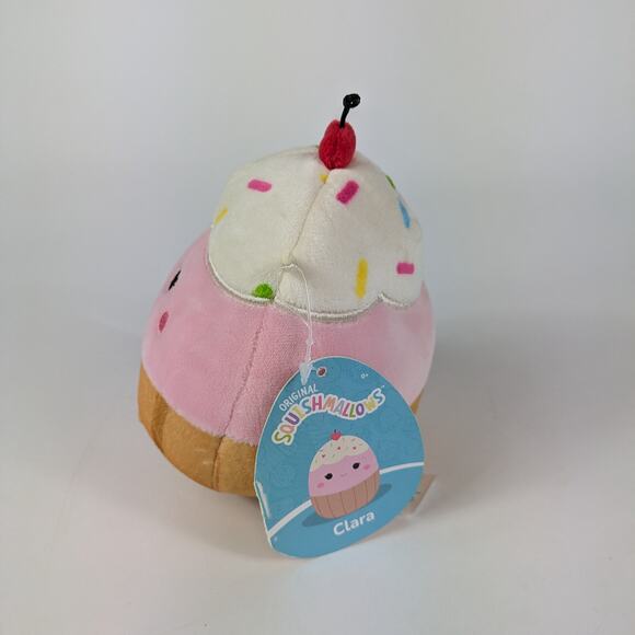 Squishmallow Clara Cupcake Sm 5" Birthday GIft Present Collector Pink Sprinkle - Picture 2 of 11